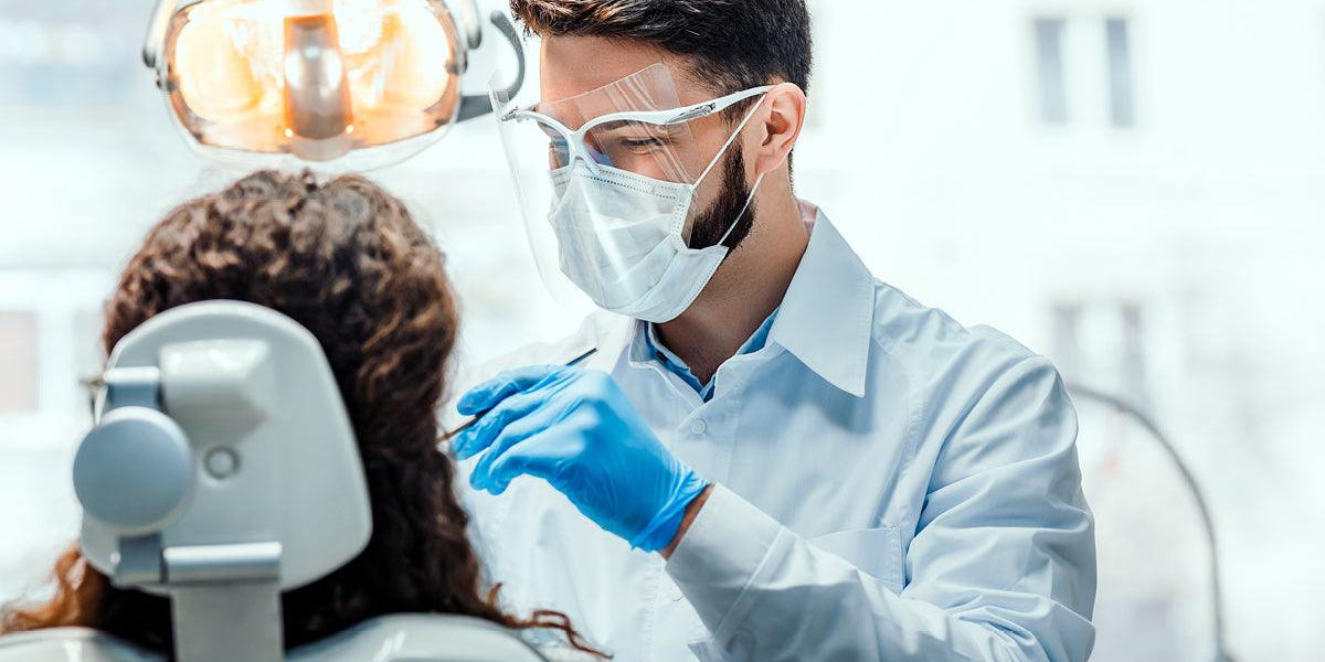 Implant Recovery and Uncovering Un-erupted Teeth Using Laser Technologies - amdlasers